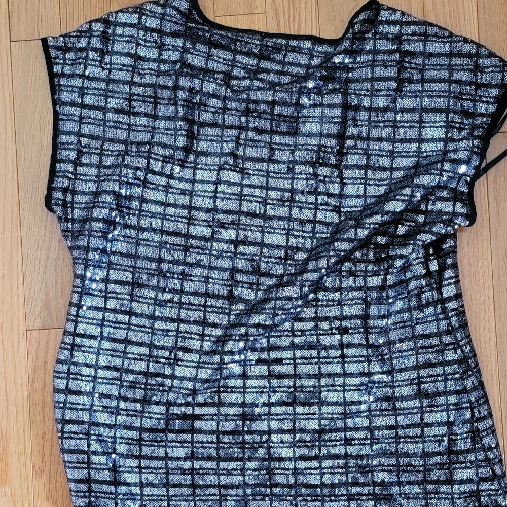 Sequence top